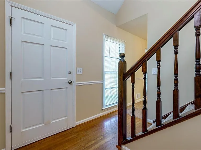 2890 Carrollton Ct — Photo 5