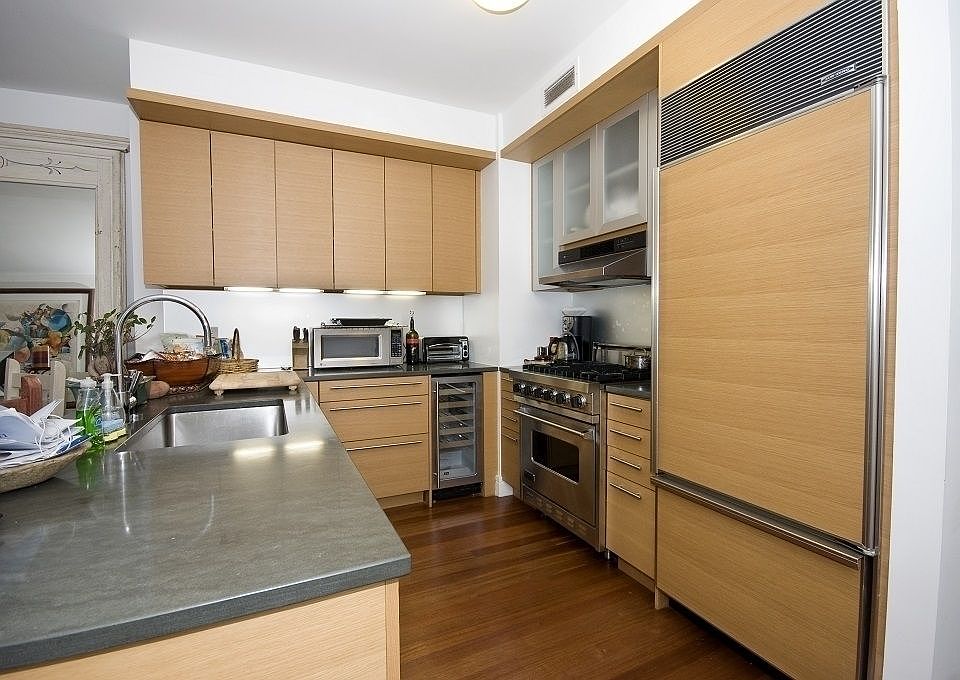 2nd image of 30 Little West St #31C