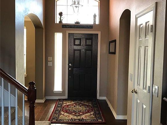 2nd image of 4541 Oak Shores Dr