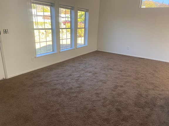 5th image of 245 Copper Hills Dr