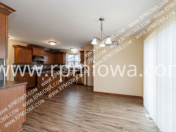 4th image of 8231 Cody Dr