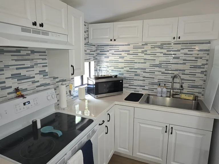 5515 Pat Rd — Photo 13