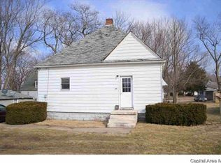 418 Sherman St, Jacksonville, IL 62650