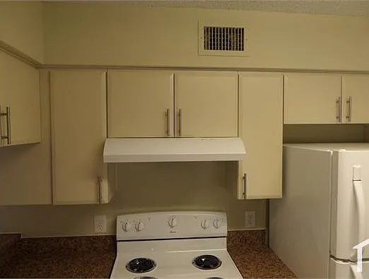 1141 Coral Club Dr #1141 — Photo 5