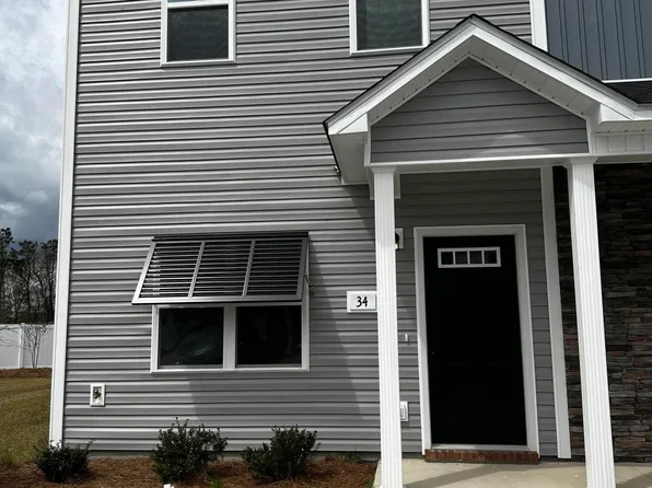 34 Outrigger Drive, Swansboro, NC 28584