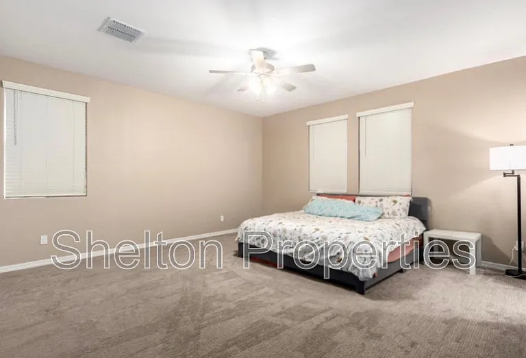 15062 W Portland St — Photo 8