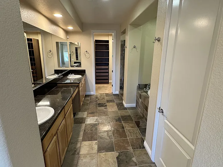 851 Antilla Way — Photo 13
