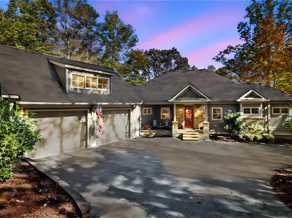 475 Wedgewood Dr, Jasper, GA 30143