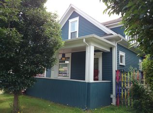 817 NW 65th St, Seattle, WA 98117