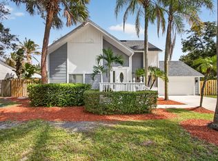 18371 Flagship Circle, Jupiter, FL 33458