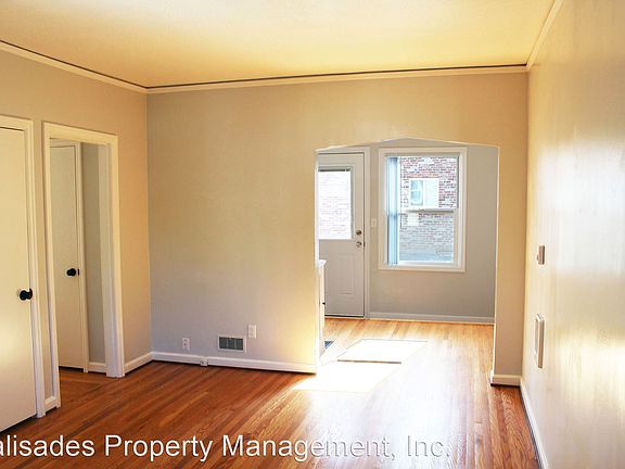 4th image of 587 N Rosa Parks Way APT 2