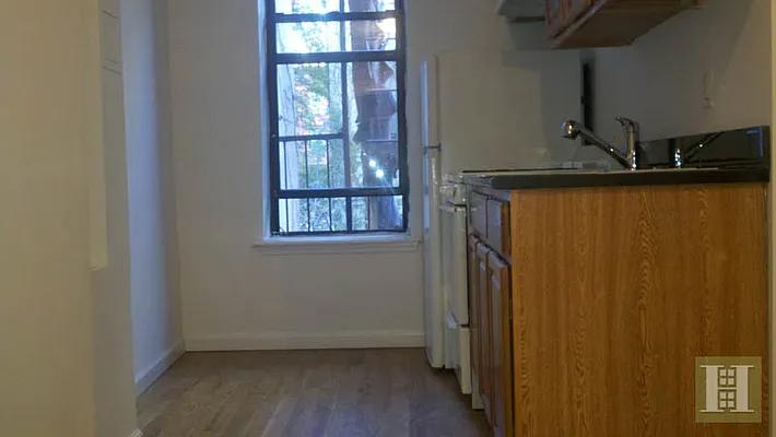 Rented by Halstead Real Estate | media 33