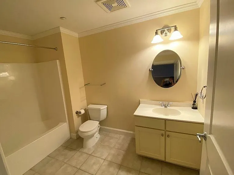 8 Crowninshield St #311 — Photo 11