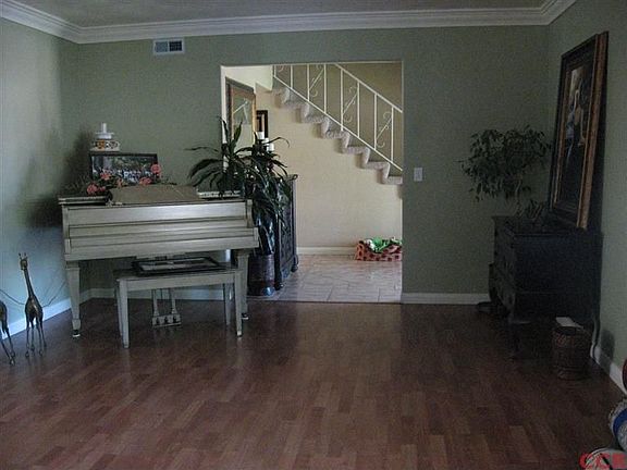 Wood Laminate Flooring