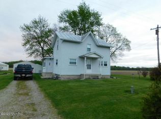 257 N Sanford Rd, Coldwater, MI 49036