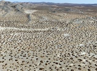 18 Skyranch Rd, Adelanto, CA 92301