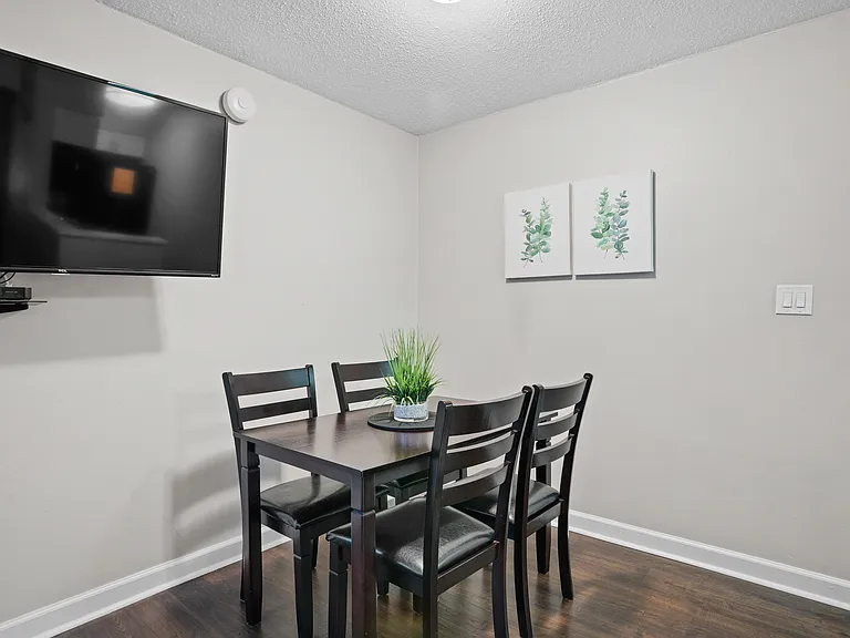 4303 W North A St #107 — Photo 12