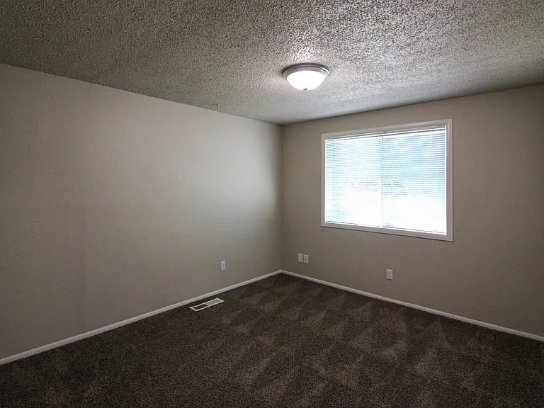 1549 Salishan St SE — Photo 19