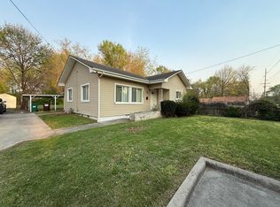 2232 S Jefferson Ave, Springfield, MO 65807
