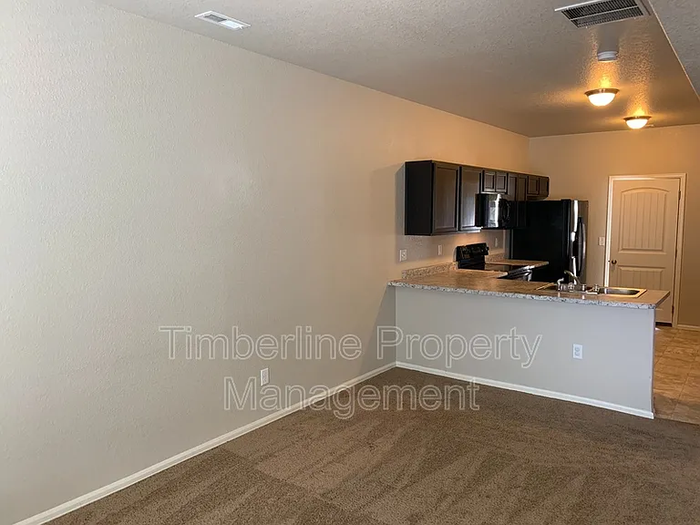 2178 Phillips Aly — Photo 9