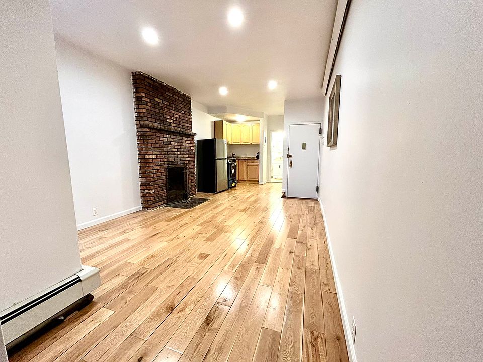 1st image of 166 E 82nd St #5L