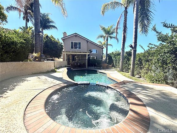 2nd image of 948 S Brianna Way