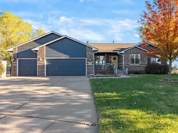 1361 N Lake Edge Cir, Goddard, KS 67052