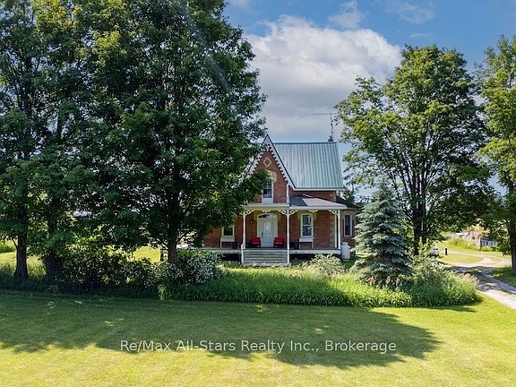 4th image of 160 Gray Rd