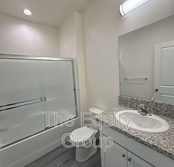 723 S Pinkham #101 — Photo 17