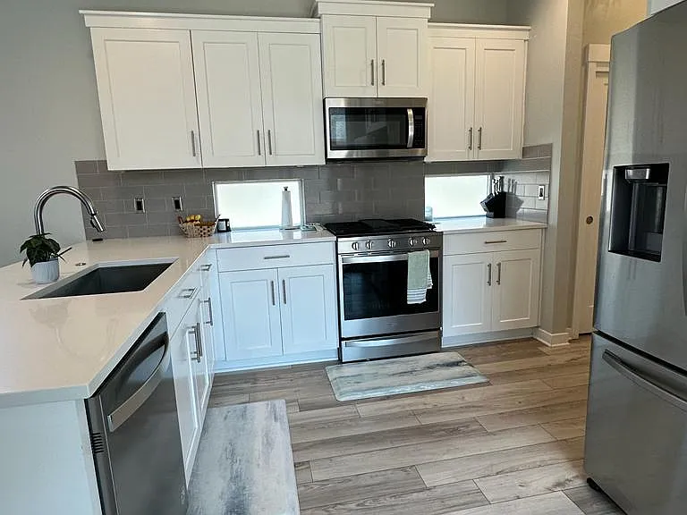 4246 SE 63rd Ave — Photo 57