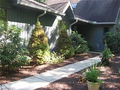 3rd image of 9805 Breckenridge Dr