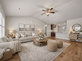 130 Worley St, Huntsville, AR 72740