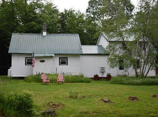 306 Pinnacle Rd, Gloversville, NY 12078