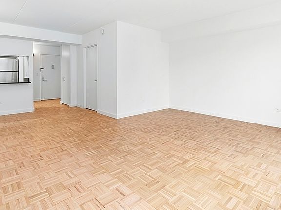 3rd image of 200 E 87th St APT 12G