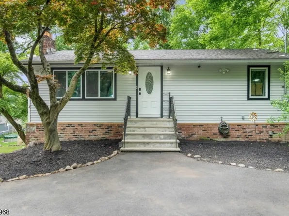 48 Black Oak Dr, Vernon Twp., NJ 07462