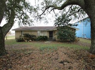 112 W X St, Belle Chasse, LA 70037