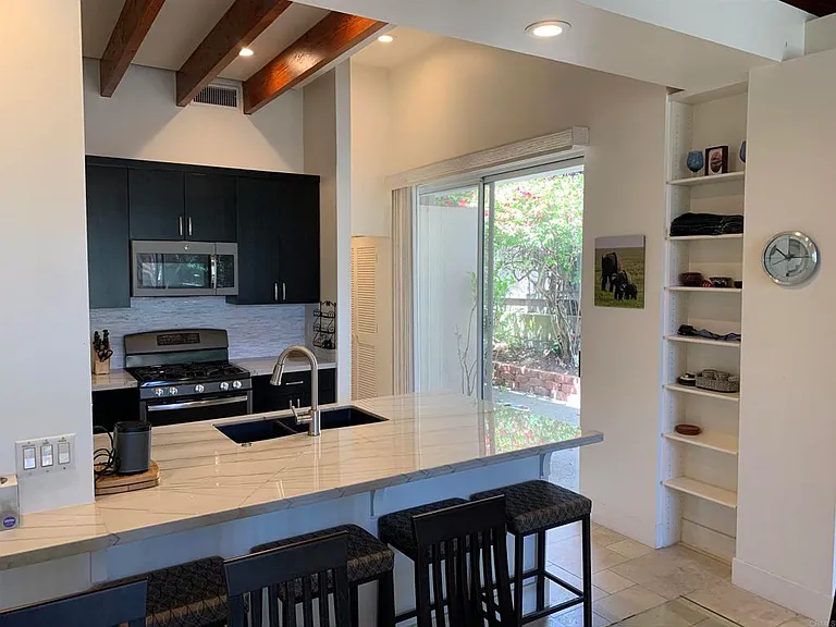 605 Bonair Pl — Photo 13
