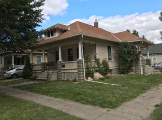 942 S 8th St, Lincoln, NE 68508
