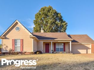 25 Oak Ridge Cv, Oakland, TN 38060