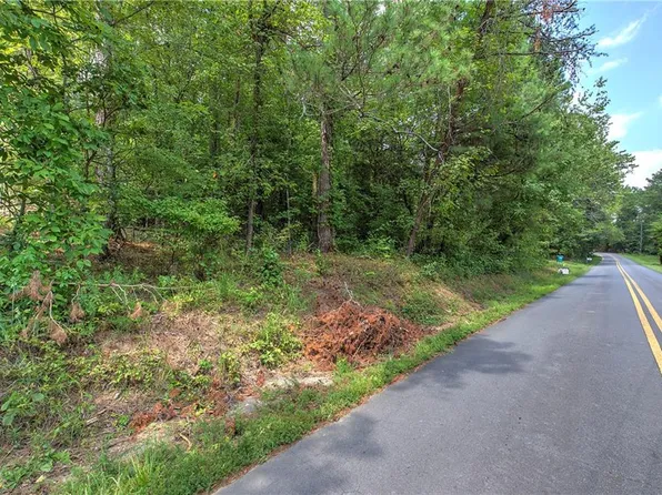 283 Moores Ferry Rd SW, Plainville, GA 30733