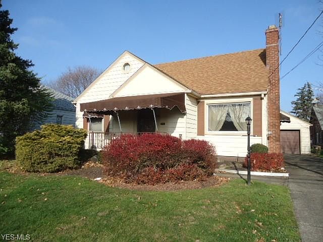 1st image of 28 Romaine Ave