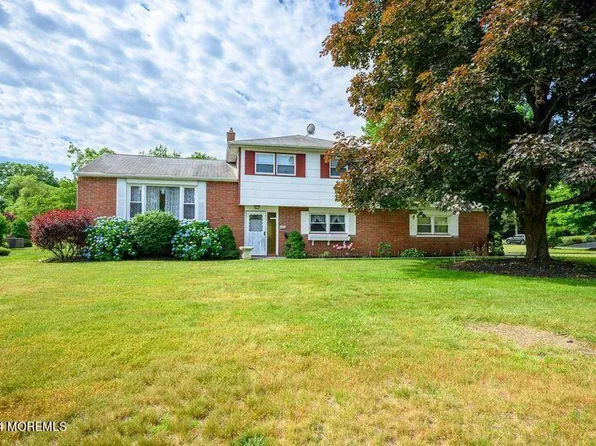 1 Nassau Place, Middletown, NJ 07748