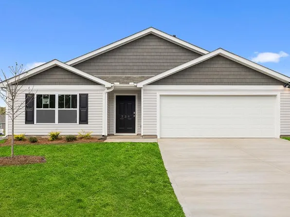 226 Pristine Dr, Greenwood, SC 29646