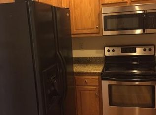 83 Cottage Ave APT 104, Ansonia, CT 06401