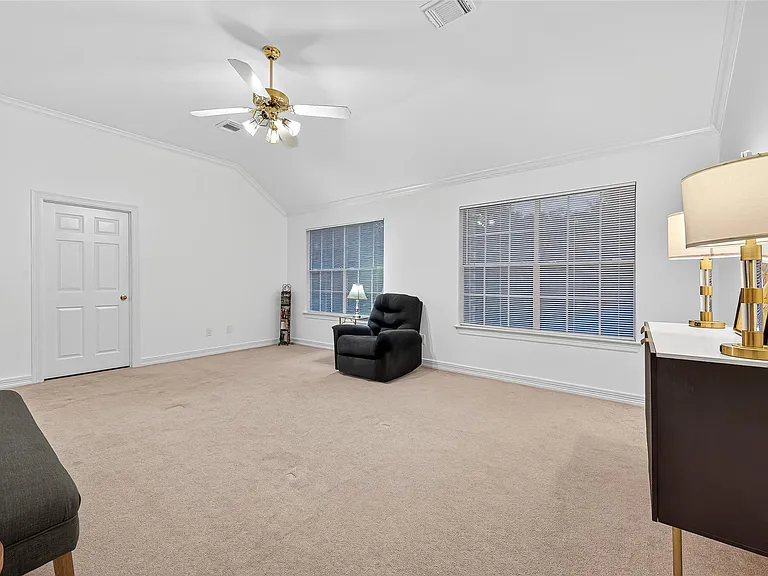 22115 Mission Hills Ln — Photo 32
