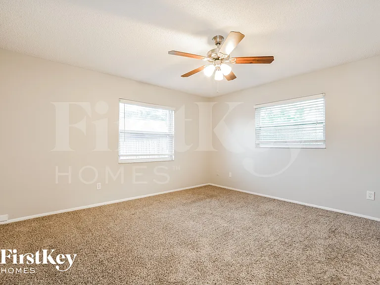 7039 Pecan Ct — Photo 8