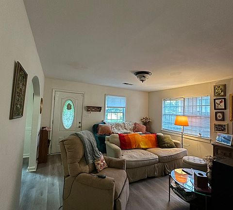 5th image of 657 Home Ave SE