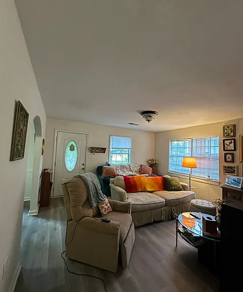 657 Home Ave SE — Photo 5