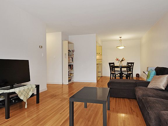 4th image of 6111 Tisdall St #6137-2