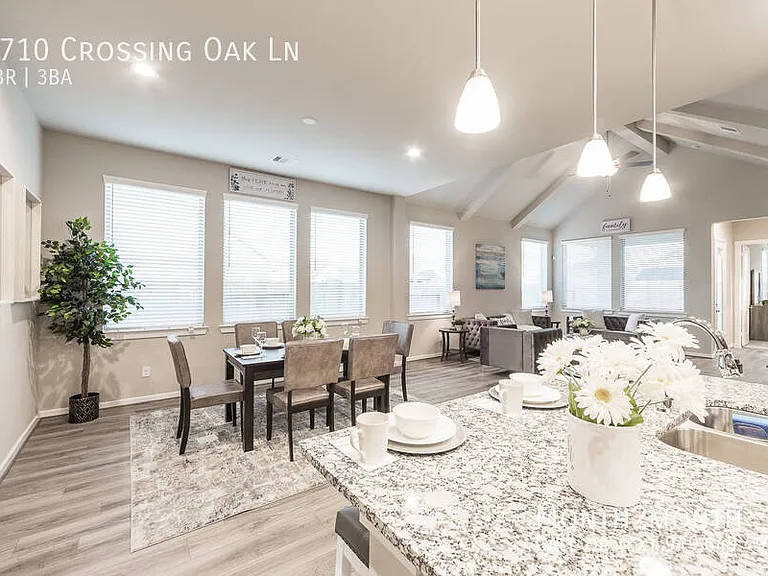 8710 Crossing Oak Ln — Photo 8